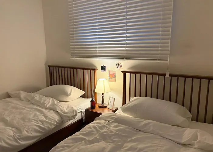 Large Space Dongmyo Station, Dongdaemun, Ddp, Gyeongbokgung Palace, Gwangjang Market, Airport Bus 8 Minutes, 5 Beds, 3 Seoul