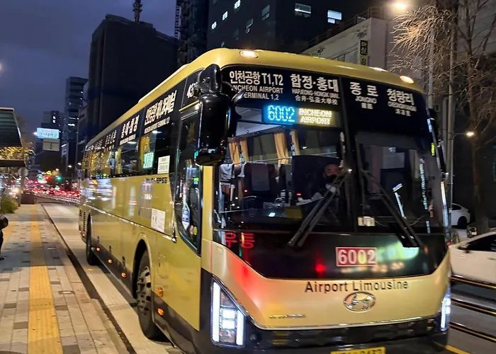Apartment Large Space Dongmyo Station, Dongdaemun, Ddp, Gyeongbokgung Palace, Gwangjang Market, Airport Bus 8 Minutes, 5 Beds, 3 *